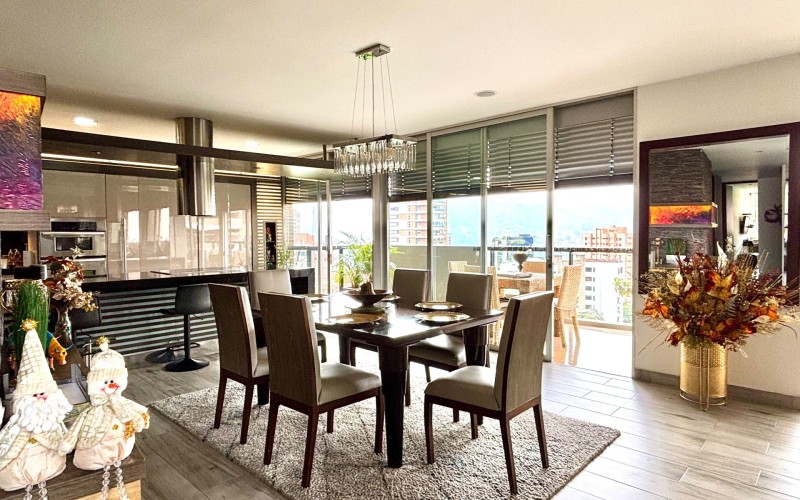 Exclusive Apartment in El Poblado, Medellín – 253m² of Luxury and Comfort