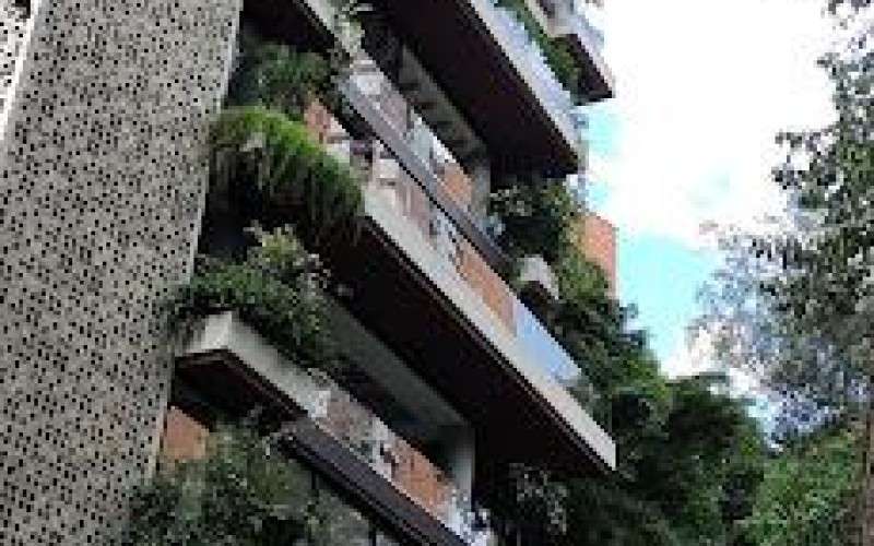 Luxury Living: Stunning Medellín Apartment Awaits