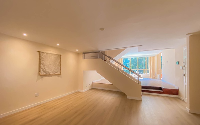 Exclusive Duplex in Laureles – 4 Bedrooms, Spacious Layout, and Prime Location