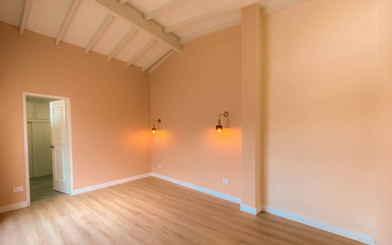 Exclusive Duplex in Laureles – 4 Bedrooms, Spacious Layout, and Prime Location