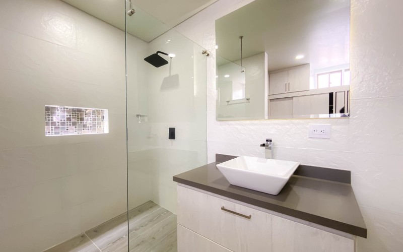 Exclusive Duplex in Laureles – 4 Bedrooms, Spacious Layout, and Prime Location