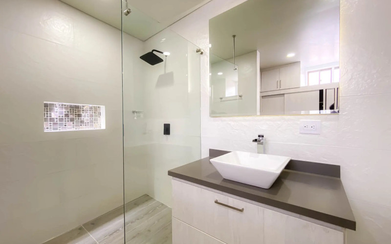Exclusive Duplex in Laureles – 4 Bedrooms, Spacious Layout, and Prime Location
