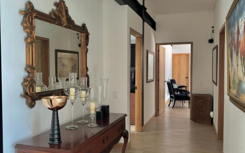 Luxury House in Alto de Las Palmas Medellín | Premium Rental Investment with Panoramic Views
