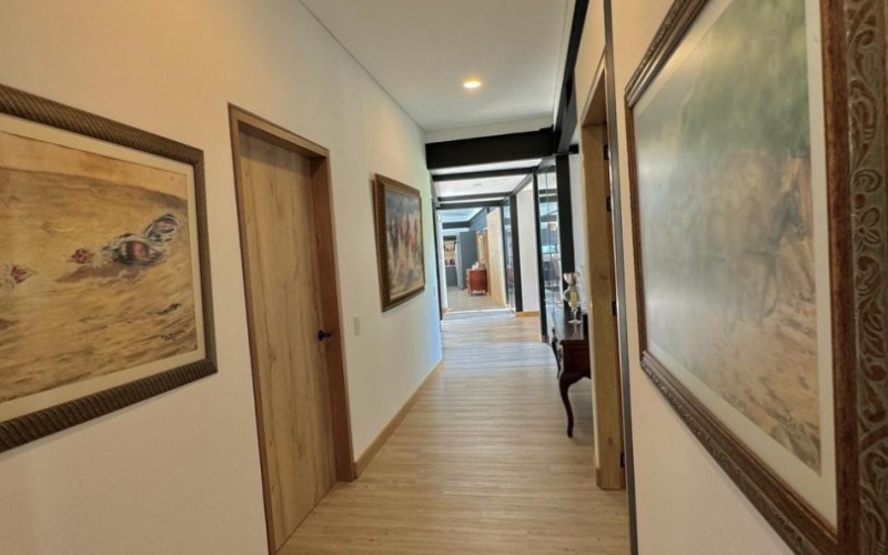 Luxury House in Alto de Las Palmas Medellín | Premium Rental Investment with Panoramic Views