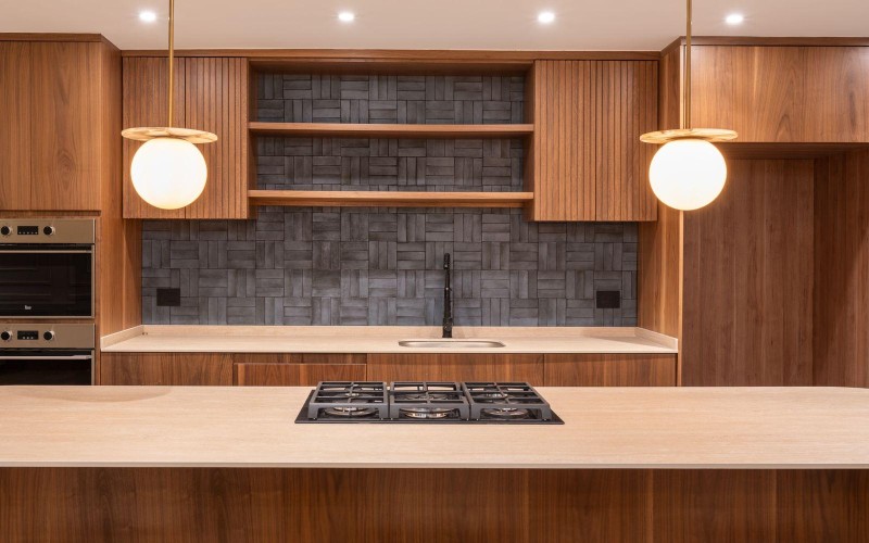 Renovated Luxury Apartment in El Tesoro, Medellín – Modern Elegance and Absolute Comfort
