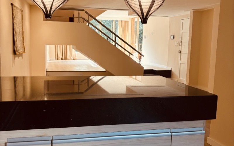 Exclusive Duplex in Laureles – 4 Bedrooms, Spacious Layout, and Prime Location