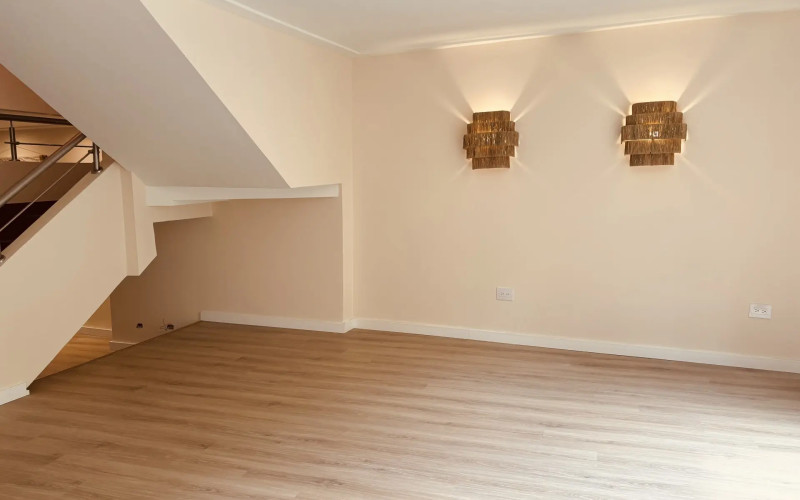 Exclusive Duplex in Laureles – 4 Bedrooms, Spacious Layout, and Prime Location