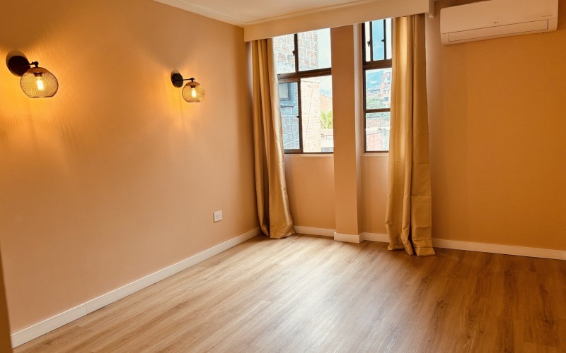 Exclusive Duplex in Laureles – 4 Bedrooms, Spacious Layout, and Prime Location