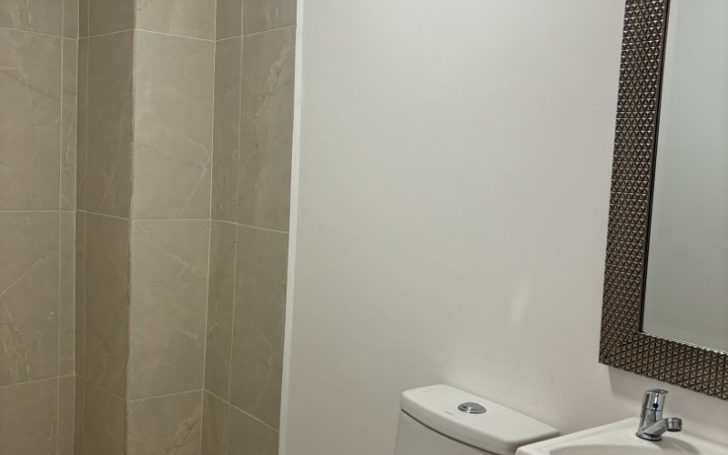 Exclusive Duplex in Laureles – 4 Bedrooms, Spacious Layout, and Prime Location