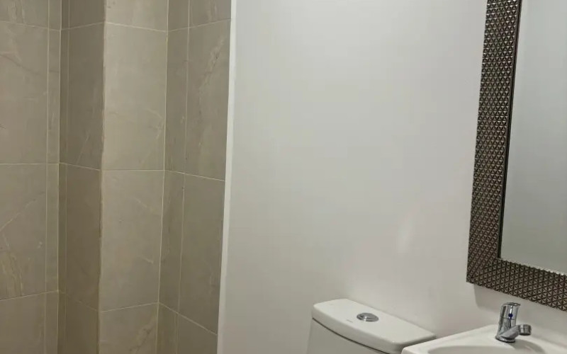 Exclusive Duplex in Laureles – 4 Bedrooms, Spacious Layout, and Prime Location