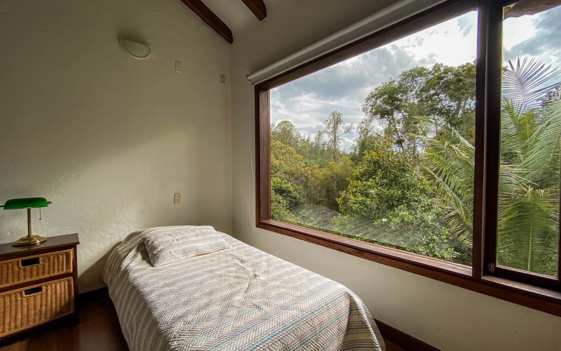 Casa campestre en El Retiro, Antioquia – 6.000m² de Naturaleza Pura.