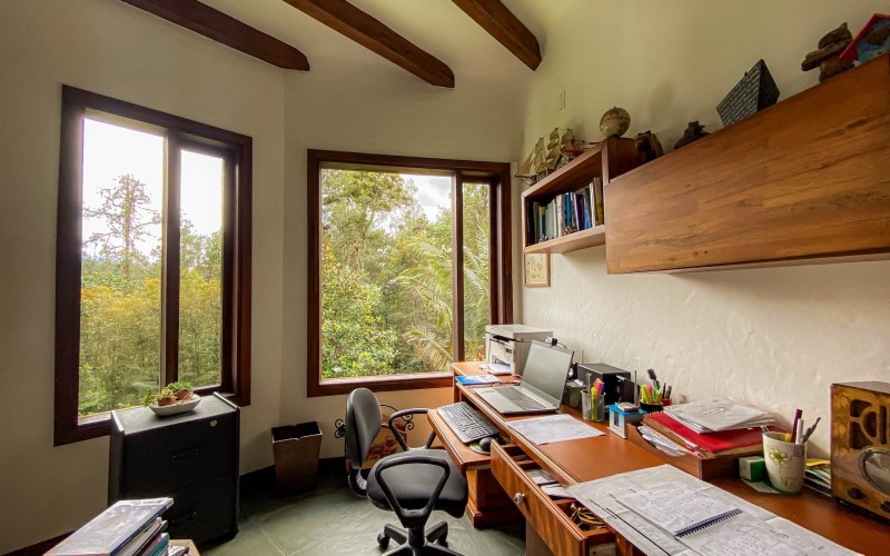 Casa campestre en El Retiro, Antioquia – 6.000m² de Naturaleza Pura.