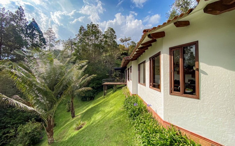 Casa campestre en El Retiro, Antioquia – 6.000m² de Naturaleza Pura.