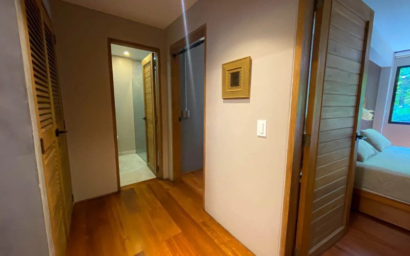Renovated Triplex in Medellín | 125m² | Near Provenza, Surrounded by Nature and Privacy