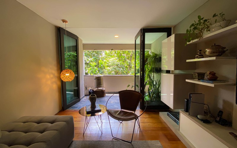 Renovated Triplex in Medellín | 125m² | Near Provenza, Surrounded by Nature and Privacy