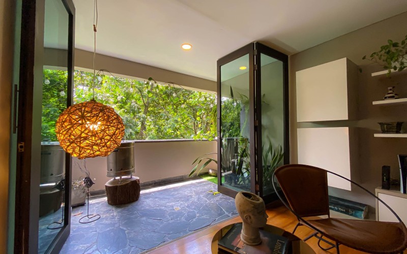 Renovated Triplex in Medellín | 125m² | Near Provenza, Surrounded by Nature and Privacy