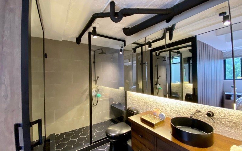 Renovated Apartment in El Poblado, Medellín | 104m² | 1 Bedroom | Pool & Gym
