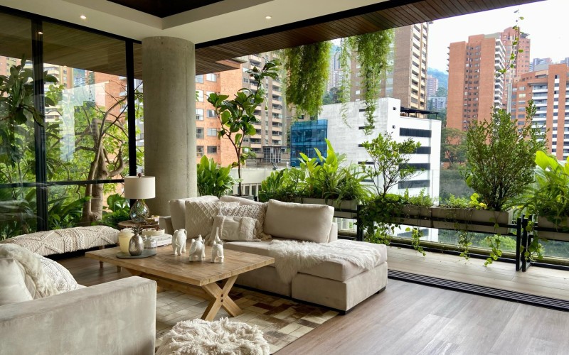 Exclusive Luxury Apartment in Medellín | 242m² | Balcony and Private Elevator