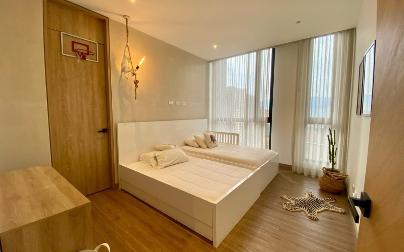 Exclusive Luxury Apartment in Medellín | 242m² | Balcony and Private Elevator
