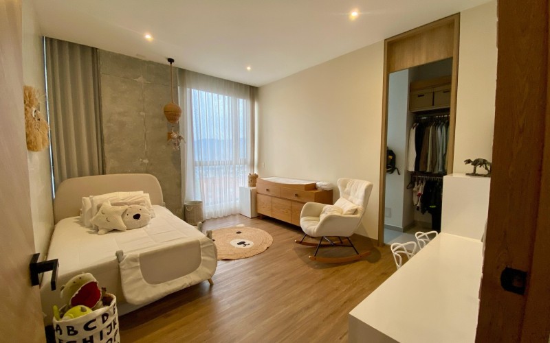 Exclusive Luxury Apartment in Medellín | 242m² | Balcony and Private Elevator