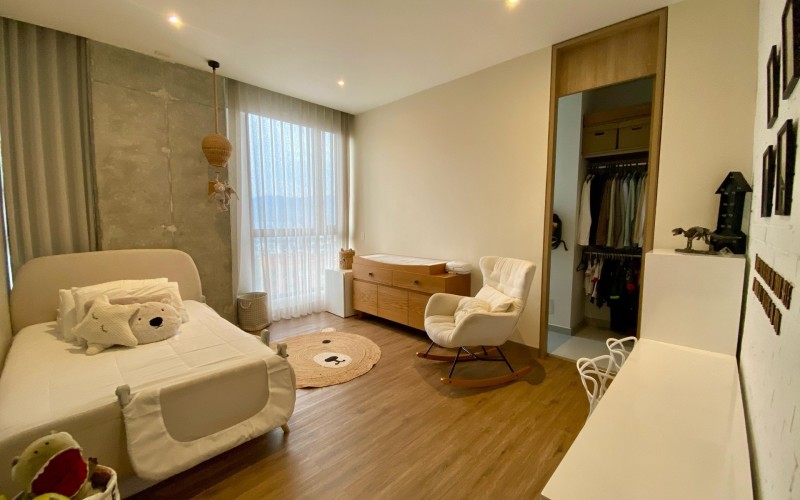 Exclusive Luxury Apartment in Medellín | 242m² | Balcony and Private Elevator