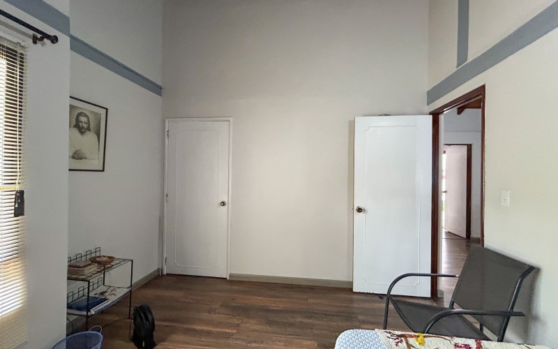 Casa amplia en Belén Alameda