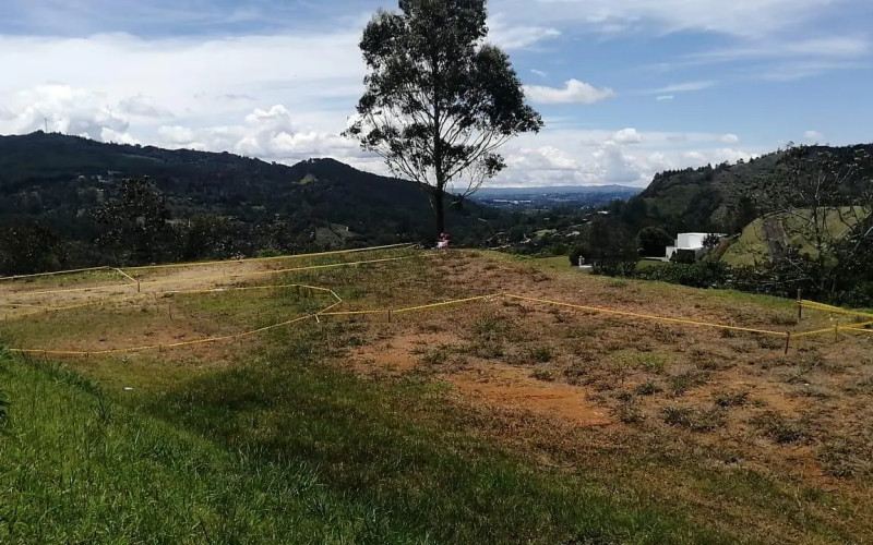 Country Lot in Sierra Alta, El Retiro – 3,800 m² Unique Opportunity