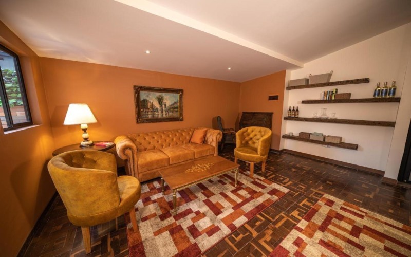 High-Return Investment in the Heart of Medellín, Astorga