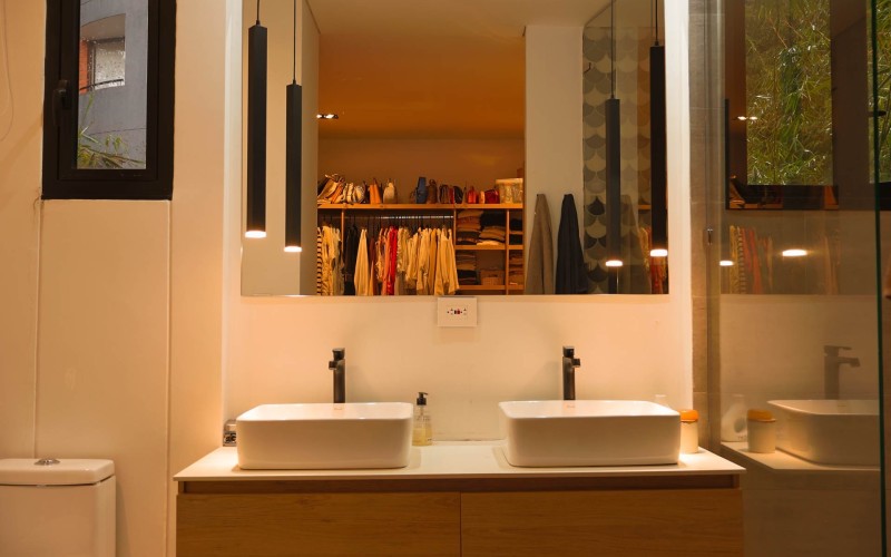 Luxury Living: Stunning Medellín Apartment Awaits
