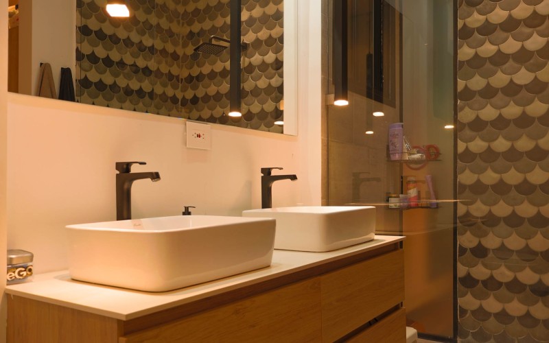 Luxury Living: Stunning Medellín Apartment Awaits