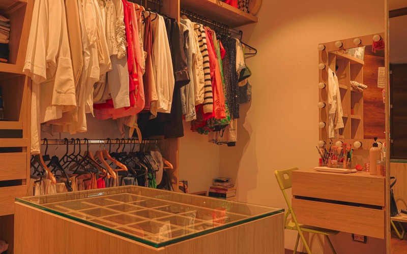 Luxury Living: Stunning Medellín Apartment Awaits