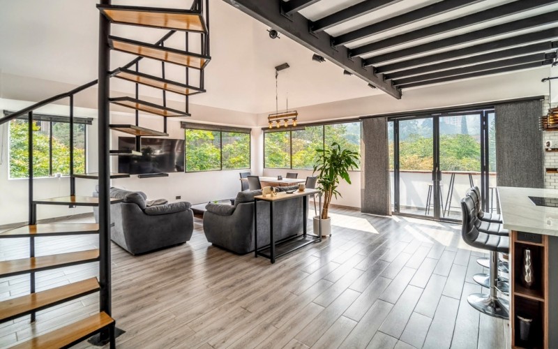Poblado Penthouse: Real Confort Living Awaits You