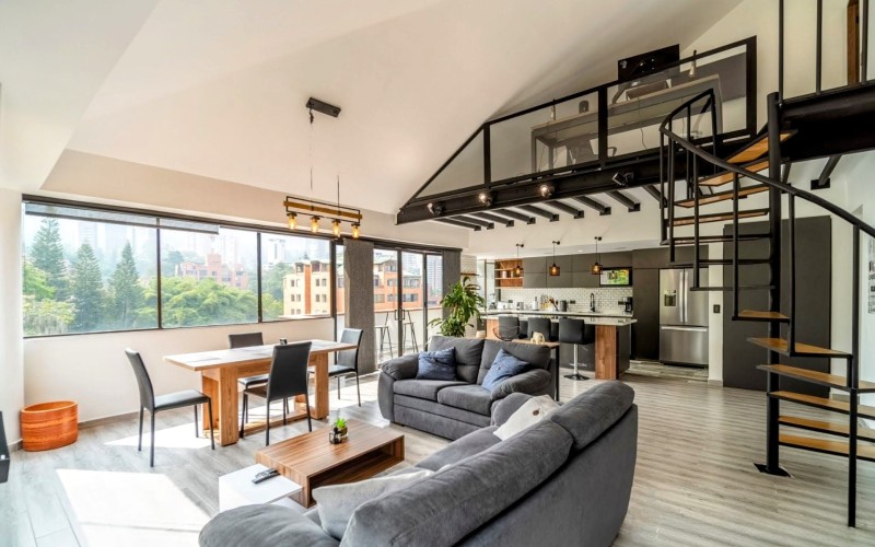 Poblado Penthouse: Real Confort Living Awaits You