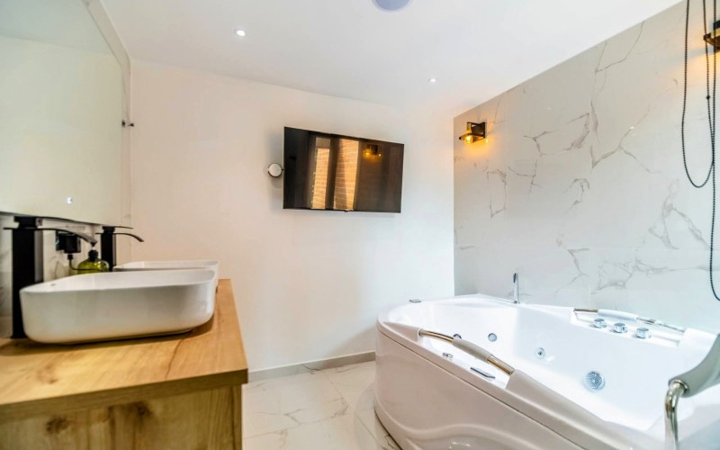 Poblado Penthouse: Real Confort Living Awaits You