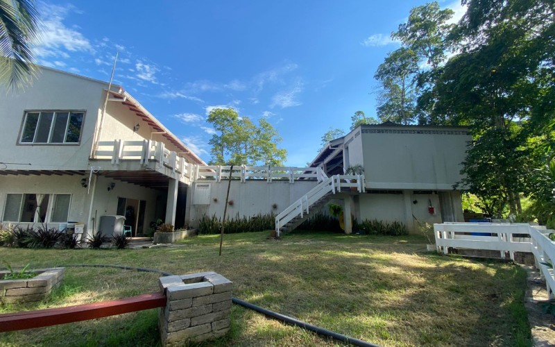 Casa Finca en Doradal, oportunidad única.