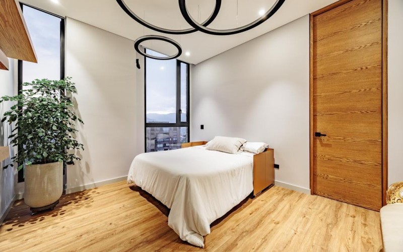 Luxury Apartment in El Poblado near Provenza – 240 m², Exclusive Design & Rooftop with Jacuzzi