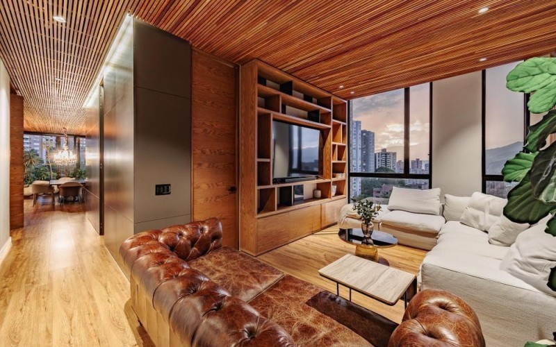 Luxury Apartment in El Poblado near Provenza – 240 m², Exclusive Design & Rooftop with Jacuzzi