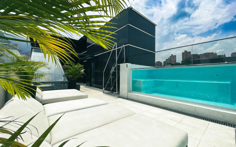Trophy Boutique Hospitality Asset in El Poblado, Medellín | 8-Year Sovereign Tax Exemption