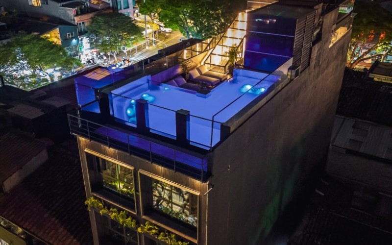 Edificio de 9 pisos en venta ideal para Airbnb o hotel boutique en Poblado Medellín