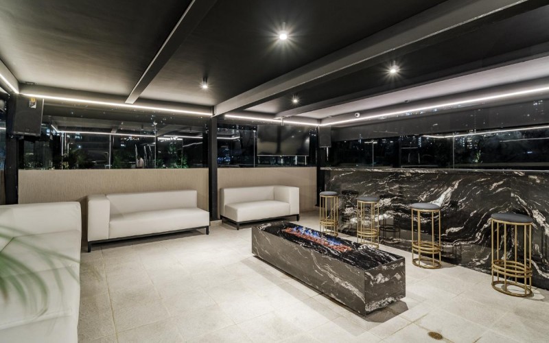 Edificio de 9 pisos en venta ideal para Airbnb o hotel boutique en Poblado Medellín