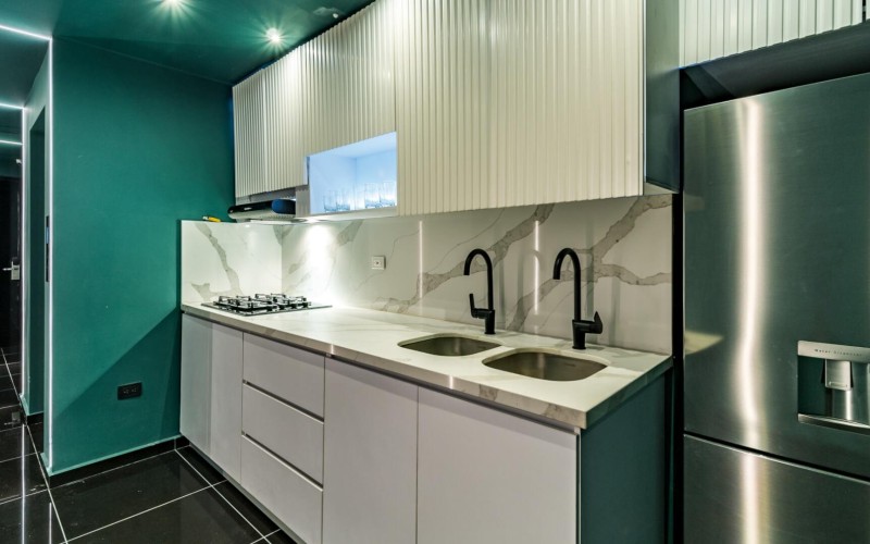 Edificio de 9 pisos en venta ideal para Airbnb o hotel boutique en Poblado Medellín