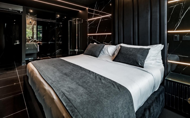 Edificio de 9 pisos en venta ideal para Airbnb o hotel boutique en Poblado Medellín