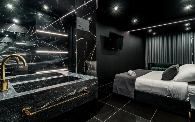 Trophy Boutique Hospitality Asset in El Poblado, Medellín | 8-Year Sovereign Tax Exemption
