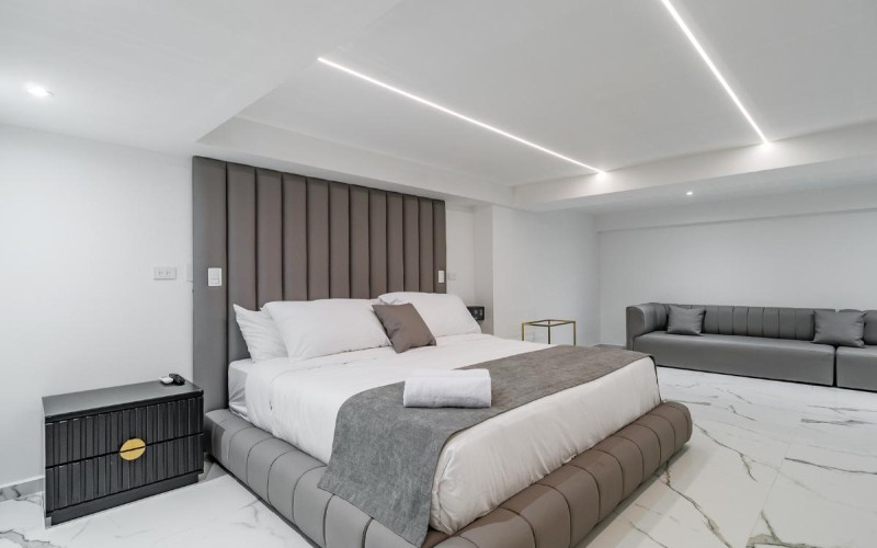 Edificio de 9 pisos en venta ideal para Airbnb o hotel boutique en Poblado Medellín