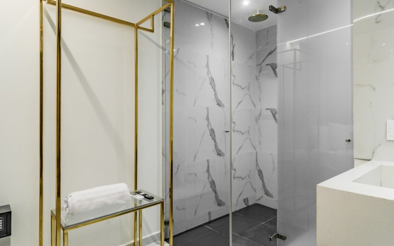 Edificio de 9 pisos en venta ideal para Airbnb o hotel boutique en Poblado Medellín