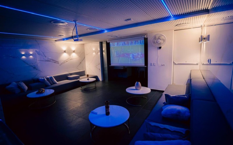 Edificio de 9 pisos en venta ideal para Airbnb o hotel boutique en Poblado Medellín