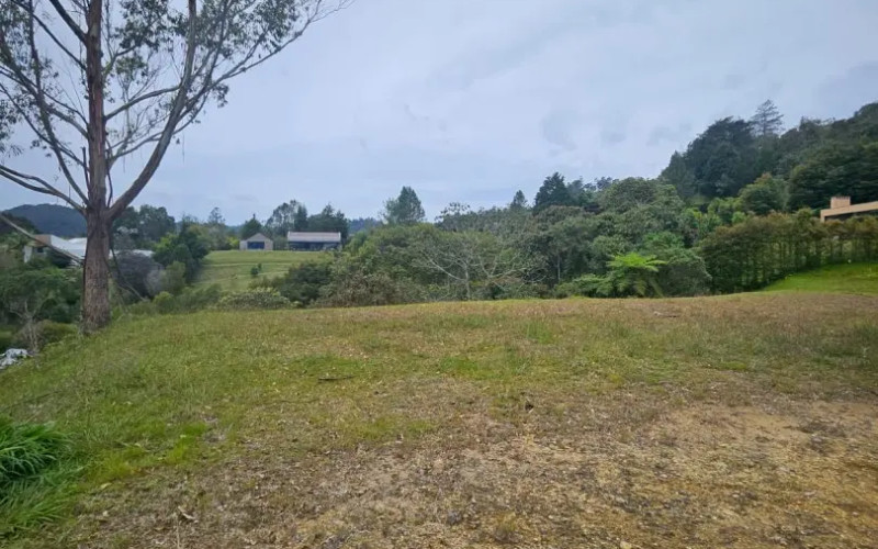 Country Lot in Sierra Alta, El Retiro – 3,800 m² Unique Opportunity