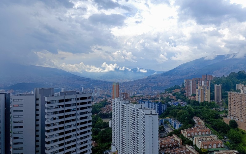 Apartamento Nuevo en Las Palmas con Vista Increíble y Acabados de Lujo