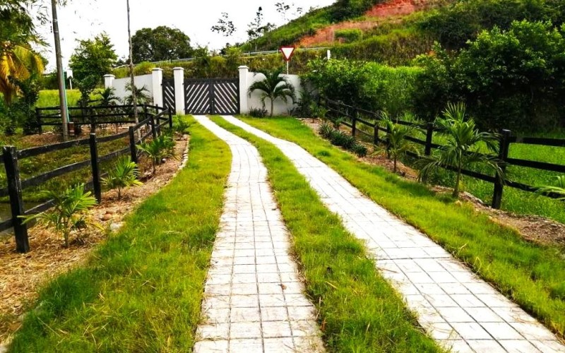 Casa Finca en Doradal, oportunidad única.