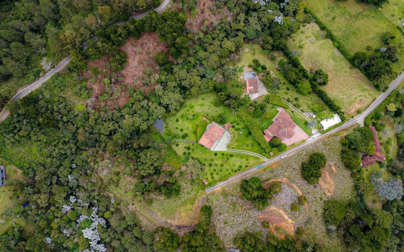 Peace, Nature, and Strategic Location in Eastern Antioquia-For Sale and Rent in Sierras de Mayarí, Rionegro